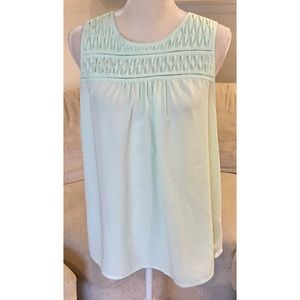 Elle Mint Green Flowy Tank Top Size XL